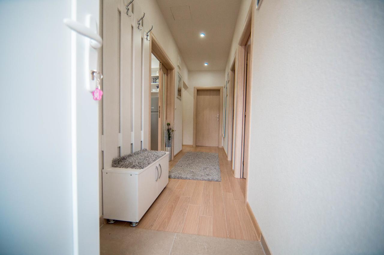 Apartman Lucija *